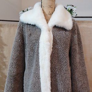 ⭐Betty Rose Vintage Coat⭐